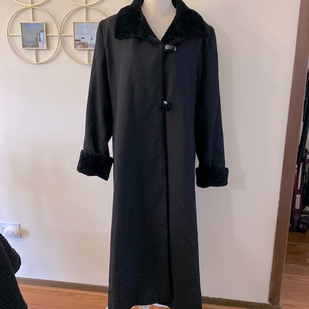 Bill Blass signature woman’s lambs wool blend long maxi collard coat size 14 🌹